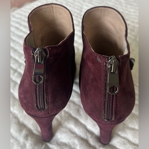 Fun and trendy shoe boot. Worn a few times only. - Picture 2 of 6